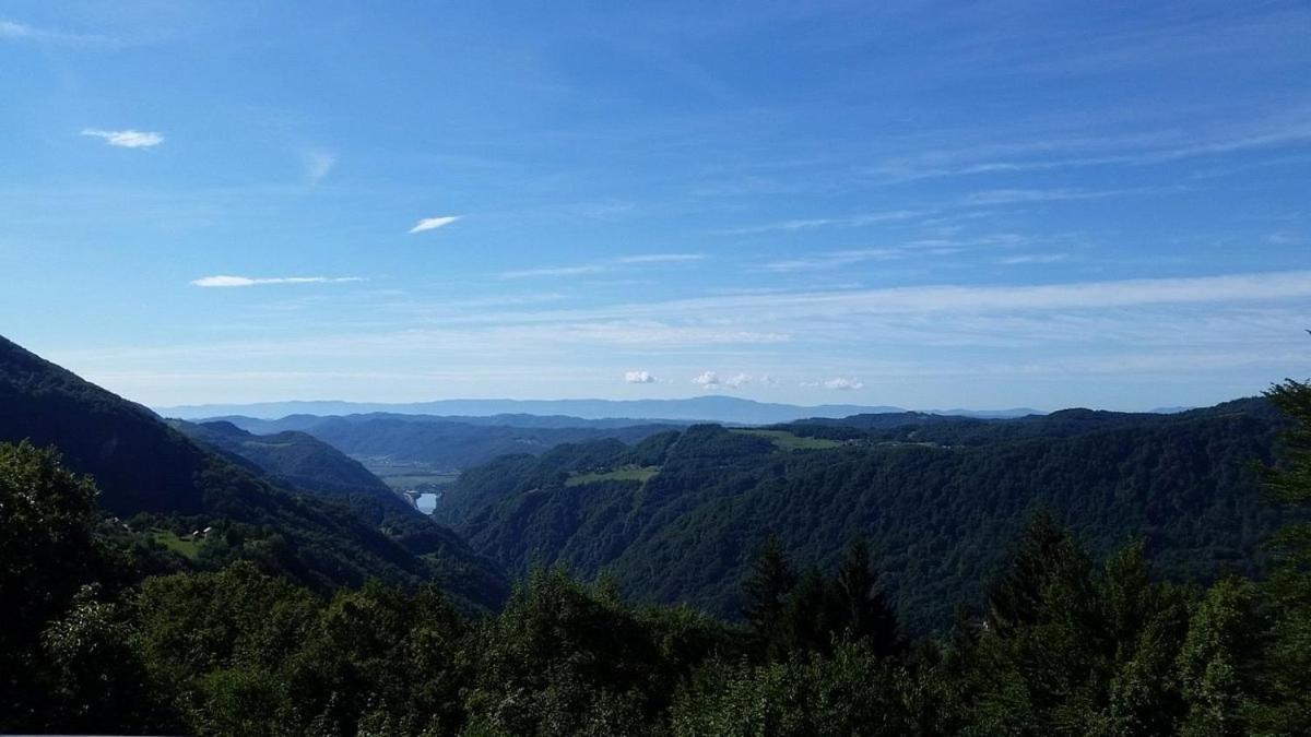 Апарт отель Planinski Dom Gore Dol pri Hrastniku Экстерьер фото